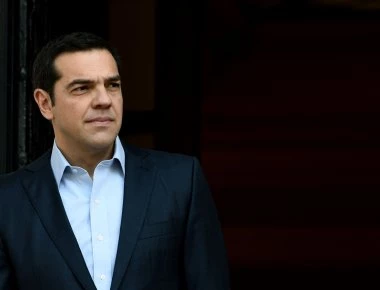 Γιουχαρίσματα κατά του Α.Τσίπρα για το Σκοπιανό στα Χανιά - «Είσαι ανεπιθύμητος» (βίντεο, φωτό)